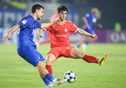 Sao Việt kiều mắc lỗi, Thể Công Viettel tay trắng rời xứ vạn đảo