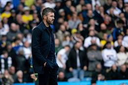 Neville cảnh báo Carrick:MU không được đứng ngoài top 10 vào tháng 1"