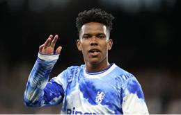 Estevao được khuyên nên rời Chelsea
