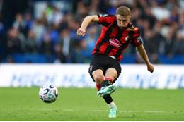 MU chiêu mộ hậu vệ trái của Bournemouth