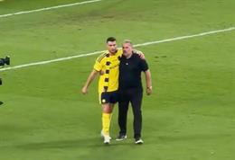 Hành động gây chú ý của HLV Postecoglou với Ronaldo