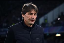 Antonio Conte có câu trả lời cho MU