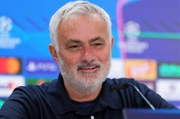 Mourinho giải thích lý do rút Vinicius