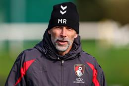 HLV Bournemouth: MU sẽ thi đấu như không còn gì để mất