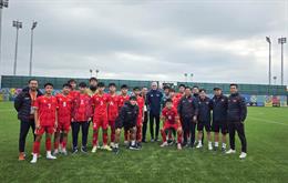 U15 Việt Nam để thua tiếc nuối trong ngày được HLV Arsene Wenger dự khán