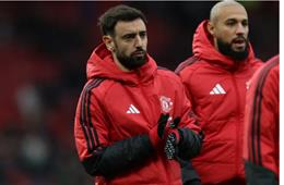 Bruno Fernandes sẽ hối hận vì không rời MU