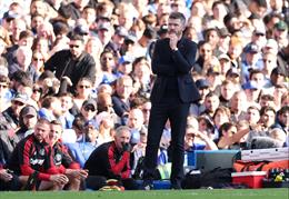 Michael Carrick giải thích thế nào sau trận thua Chelsea?