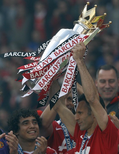 Ryan Giggs giữ kỷ lục Ra sân nhiều trận nhất ở Premier League title=